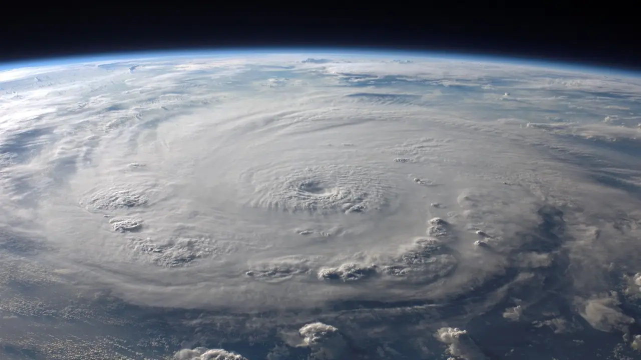 El Niño conditions increasing risks of extreme weather around the world